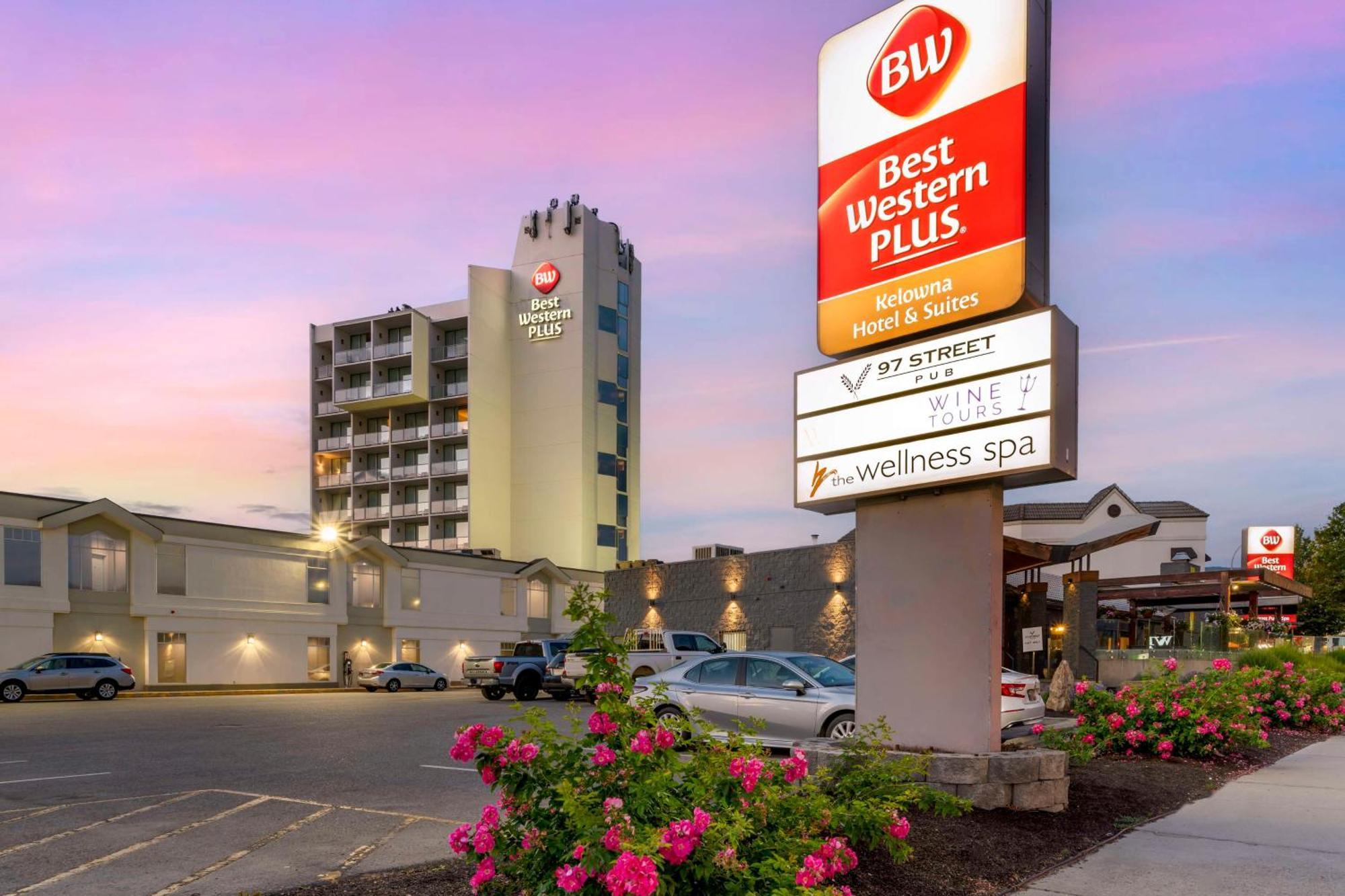 เบสต์ เวสเทิร์น พลัส เคโลว์นา โฮเต็ล แอนด์ สวีตส์ Hotel ภายนอก รูปภาพ