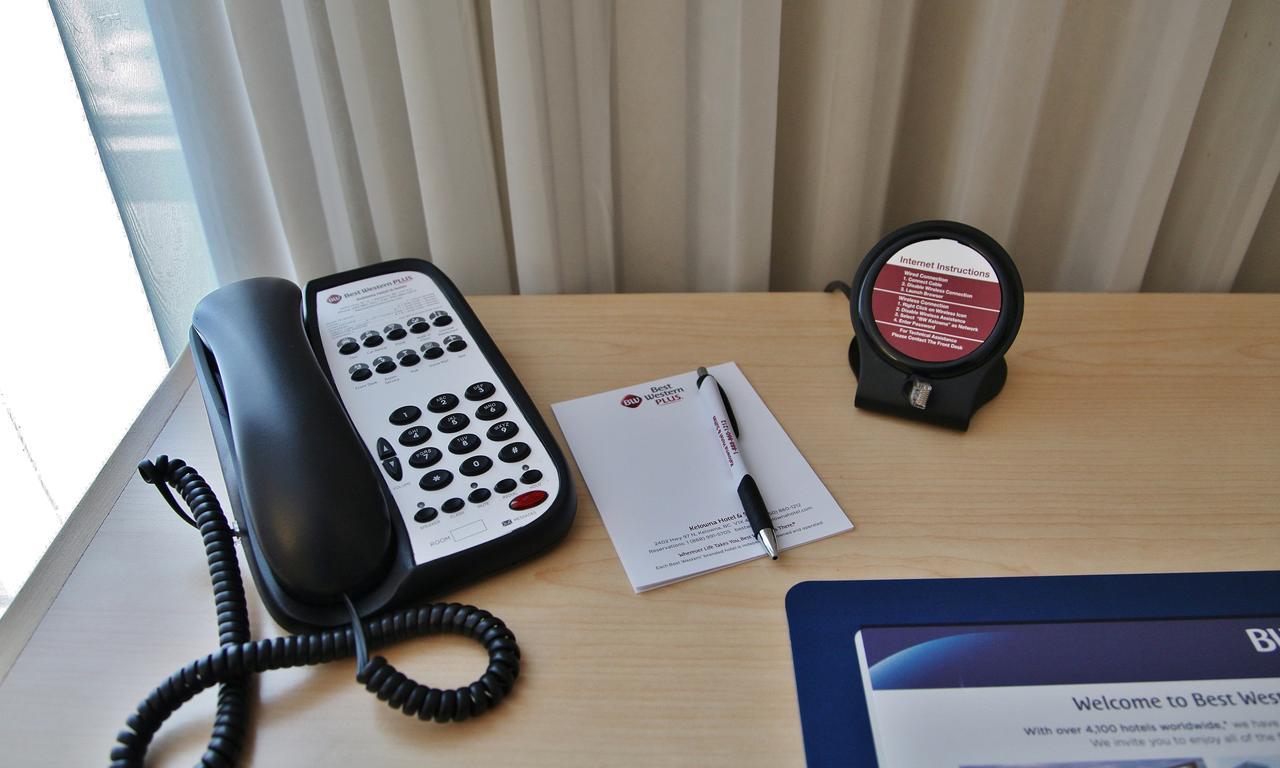 เบสต์ เวสเทิร์น พลัส เคโลว์นา โฮเต็ล แอนด์ สวีตส์ Hotel ภายนอก รูปภาพ